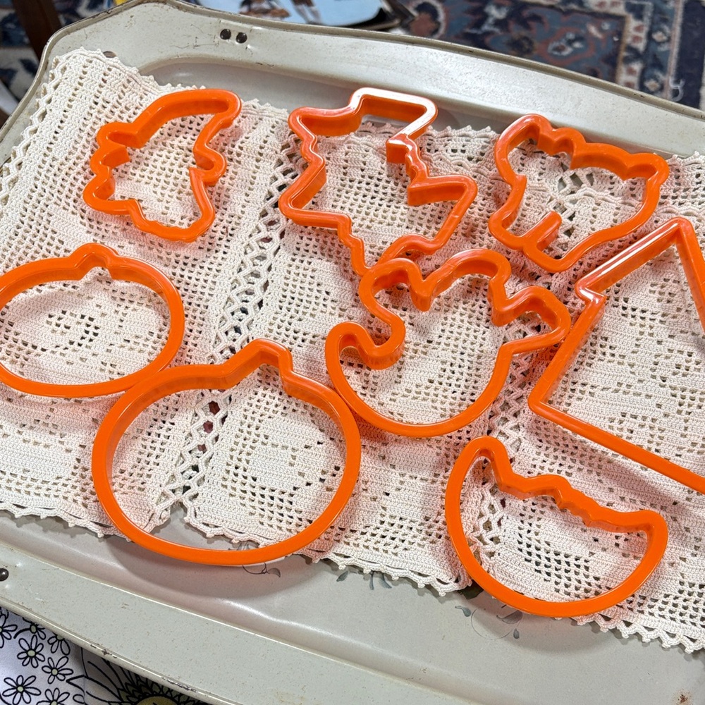 Orange Halloween Cookie Cutters Set
